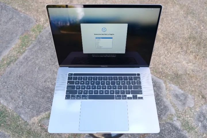 Macbook Pro 16 retina touchbar com 1 tera de hd, I9 - único dono - Foto 6