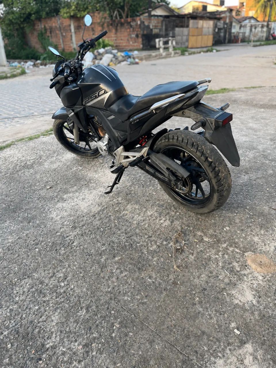 CB Twister 2022  - Foto 2