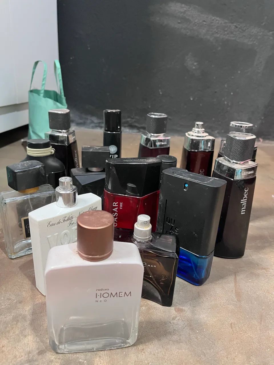15 frascos de perfume  - Foto 2
