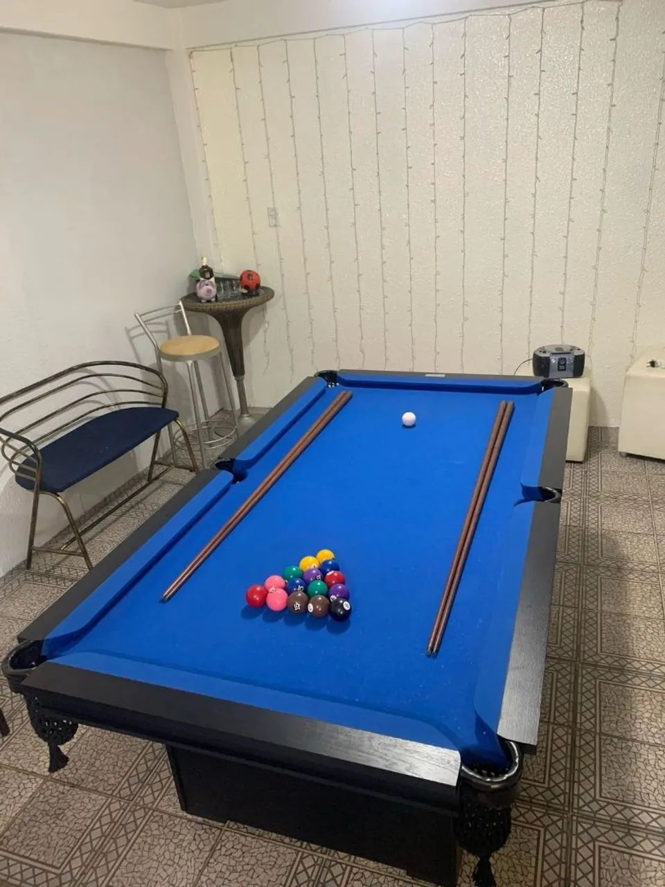 Mesa de sinuca com jogo completo em estado.de nova com nota fiscal  - Foto 2