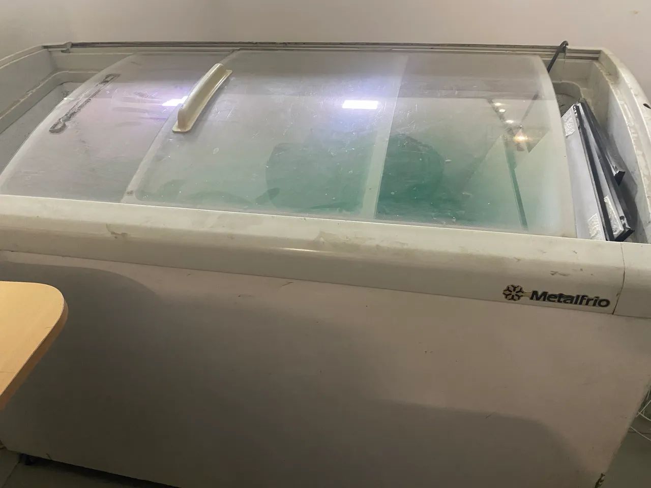 Freezer horizontal metalfrio