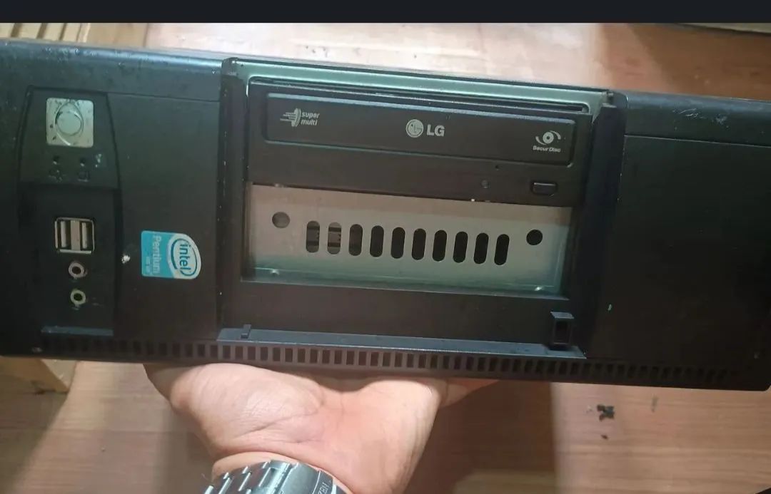 Pc completo com placa wi fi 4g de ram processador Intel dual core - Foto 3