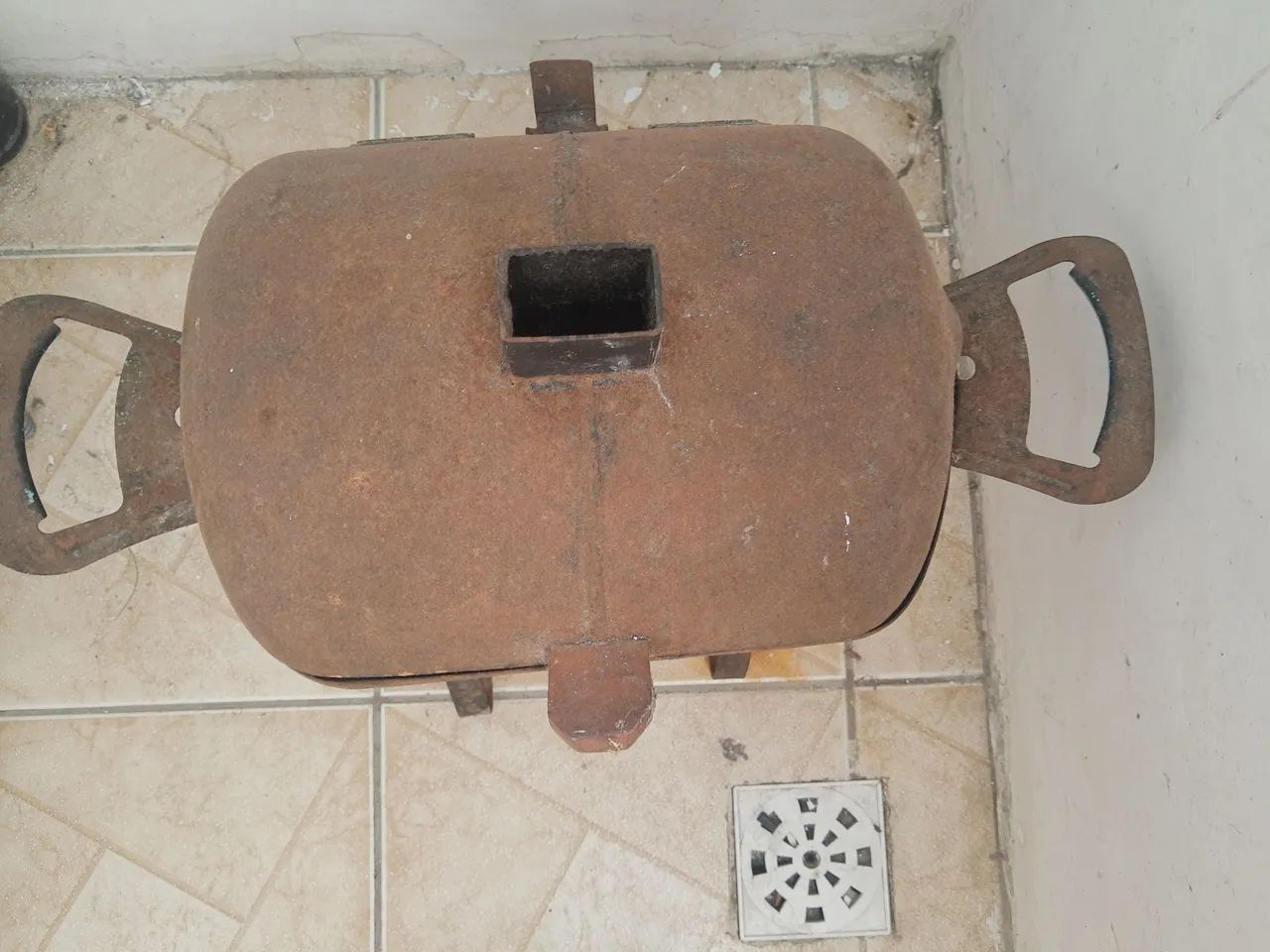 CHURRASQUEIRA  - Foto 2