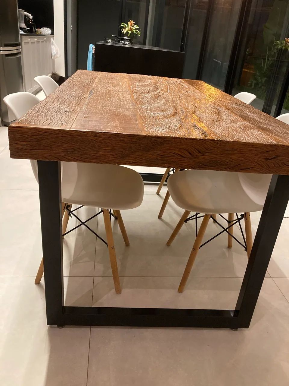 Furniture64994315362433125