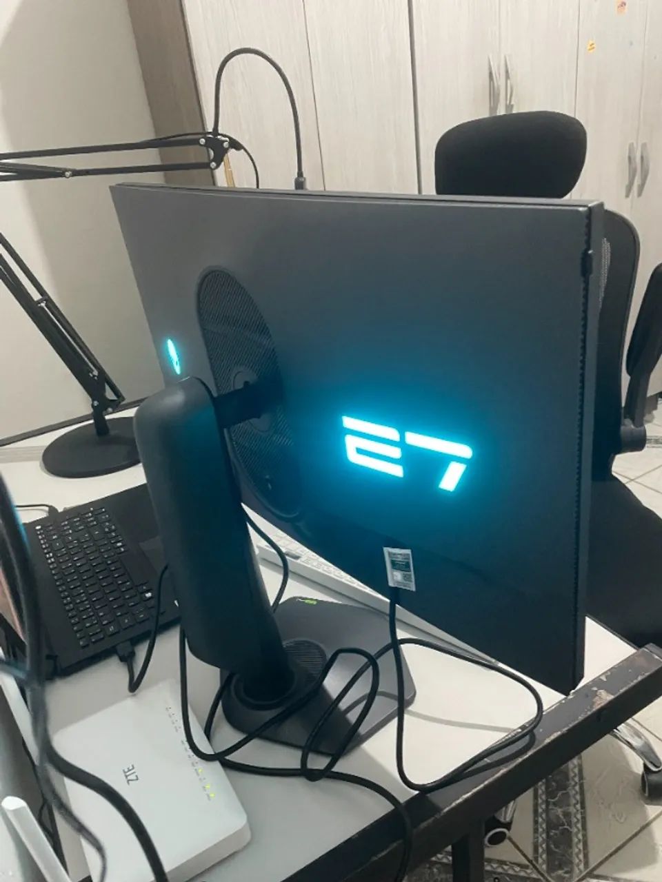Monitor Alienware AW2725QF Dual Resolution - Foto 2