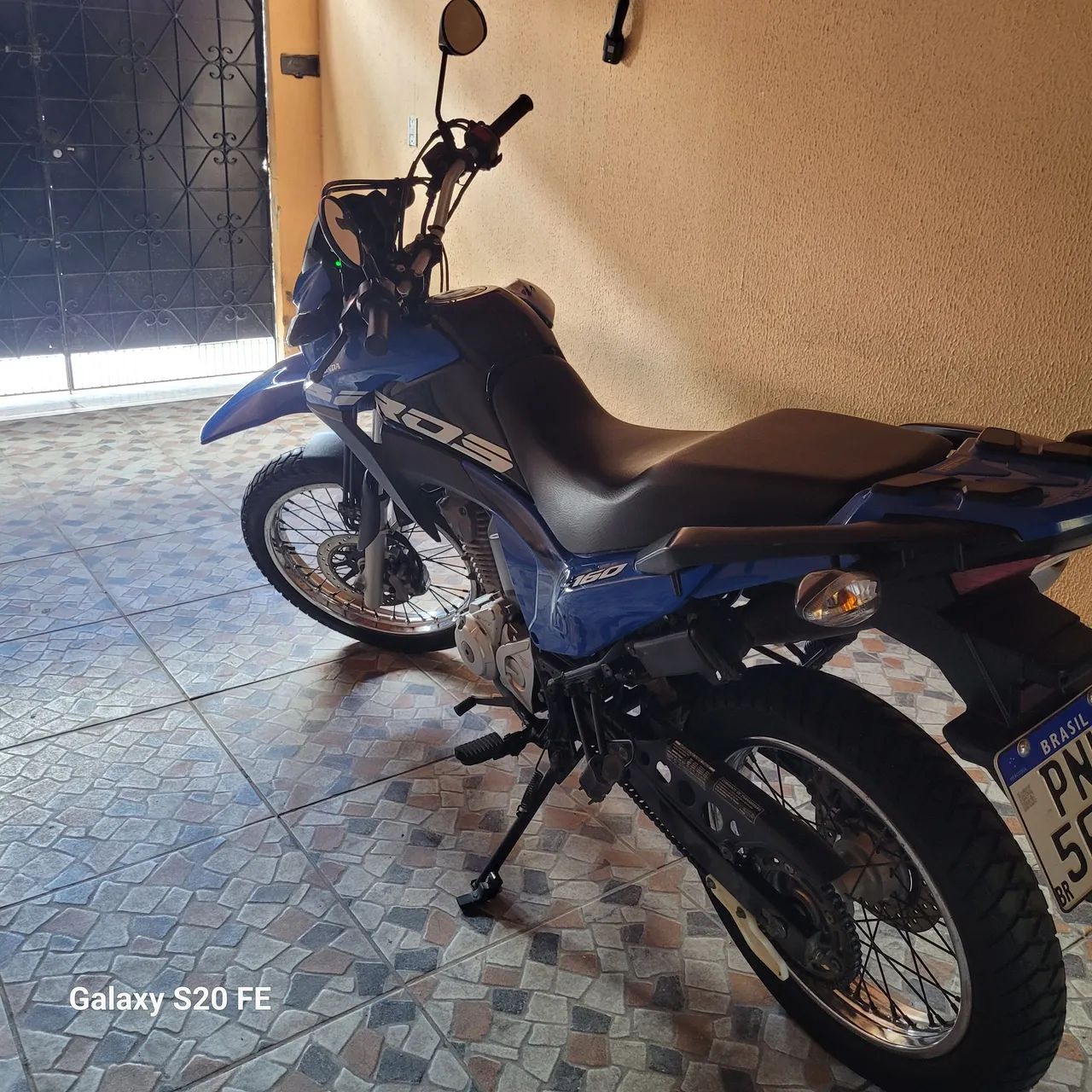 BROS 160 2019