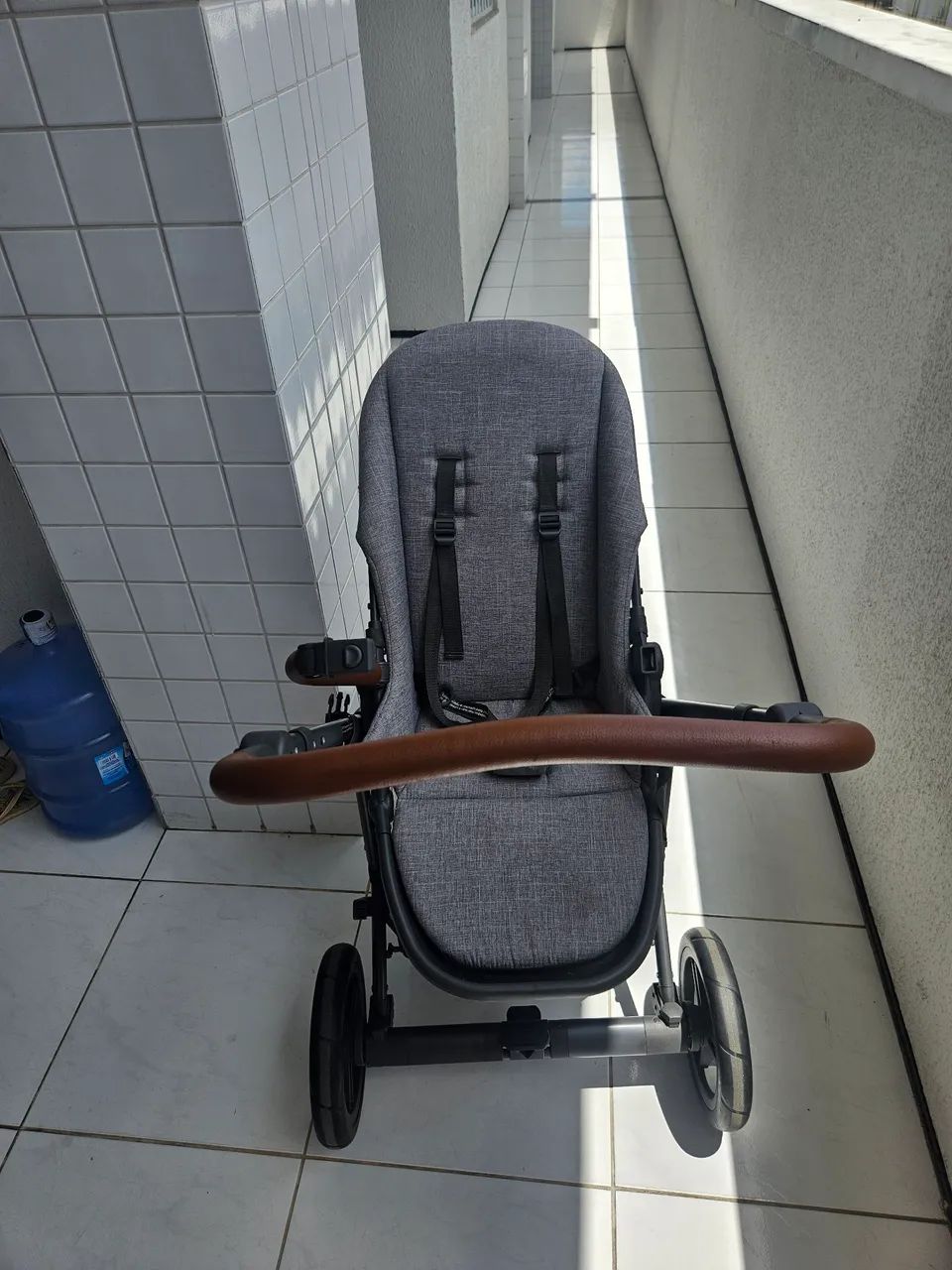 Carrinho de bebê para doação 
