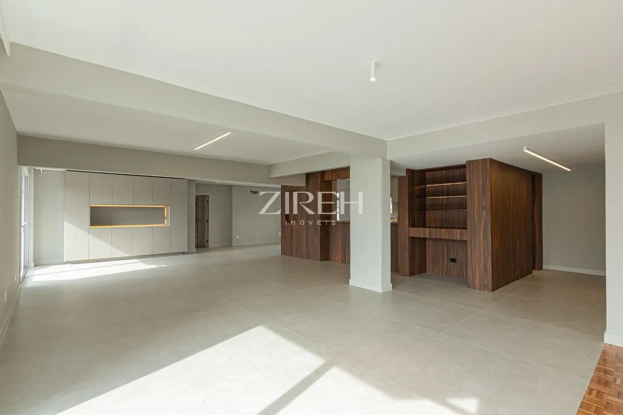 APARTAMENTO REFORMADO À VENDA NO EDIFÍCIO GUTEMBERG | BATEL - Foto 3