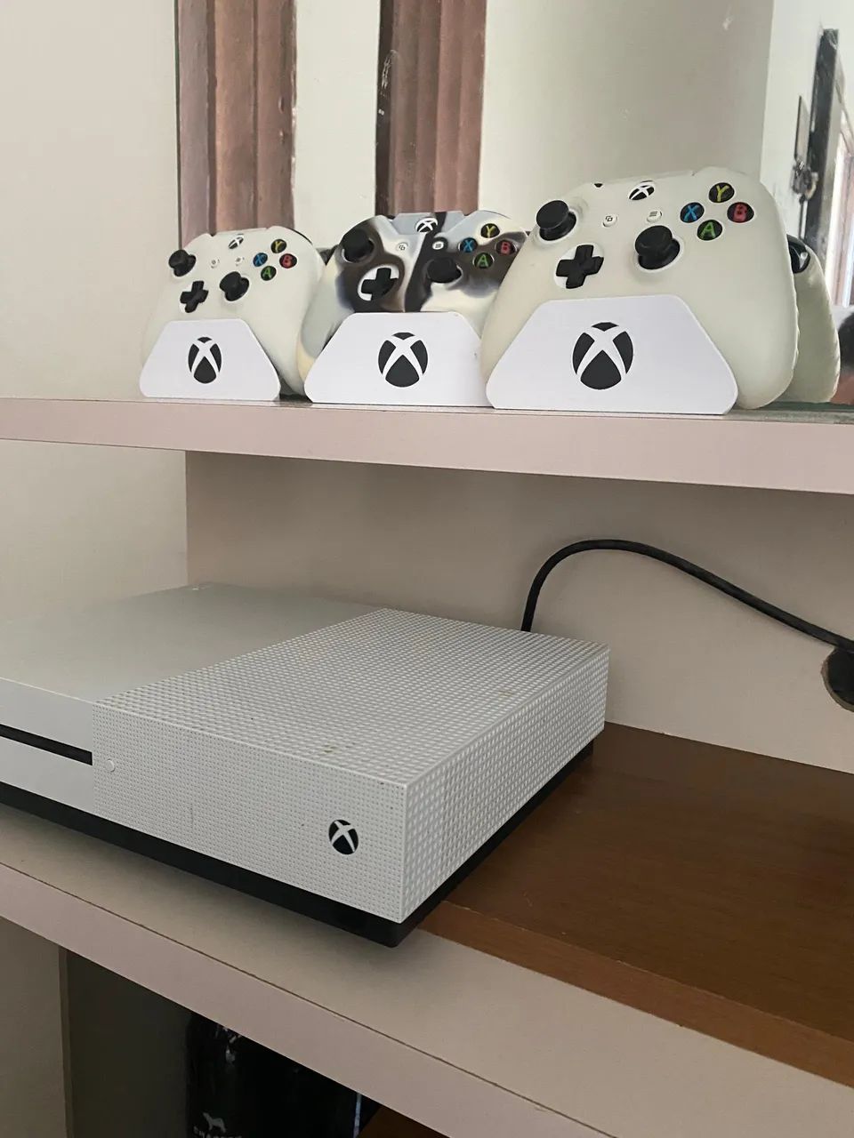 Xbox One S 1 TB - Foto 2