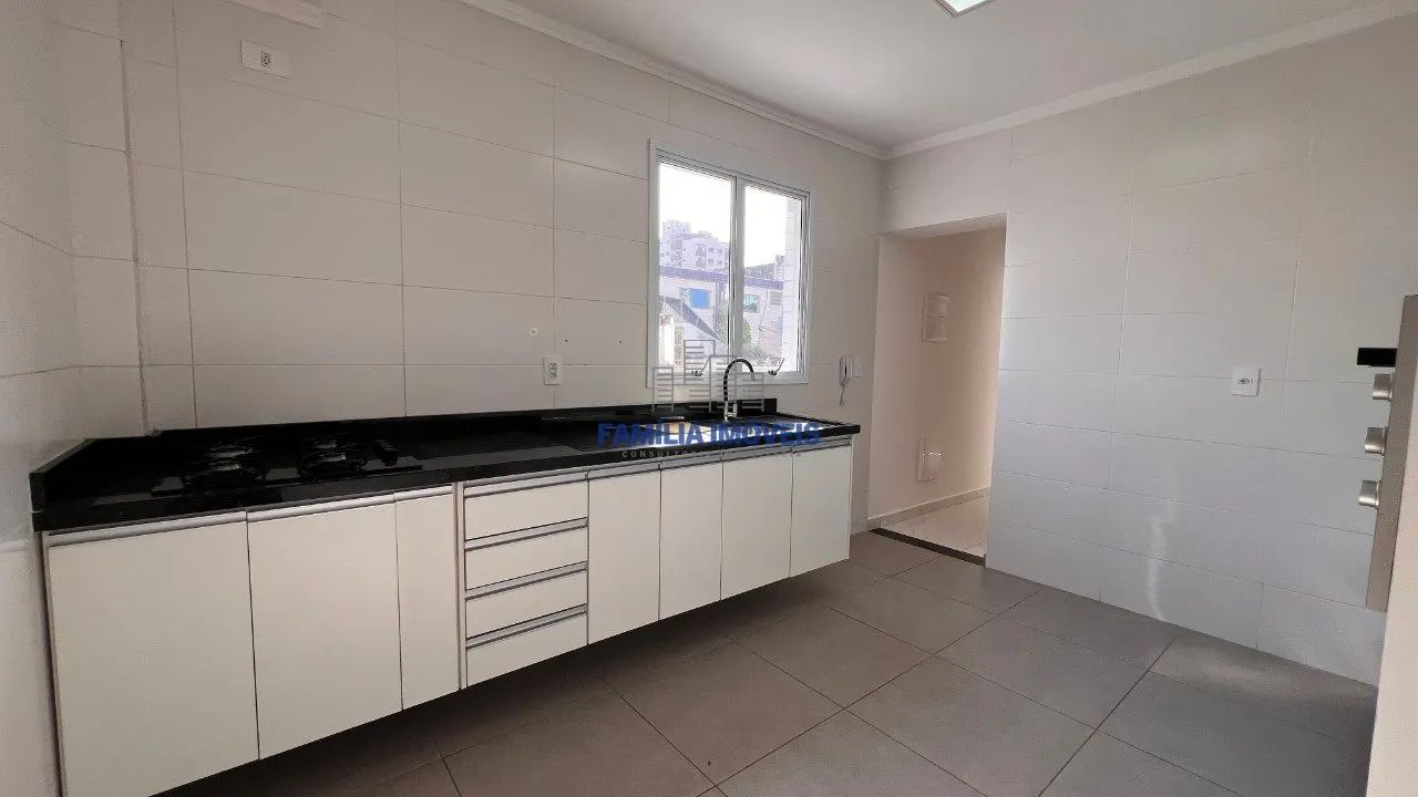 Casa triplex pra alugar 2 suítes churrasqueira Campo Grande Santos - Foto 8