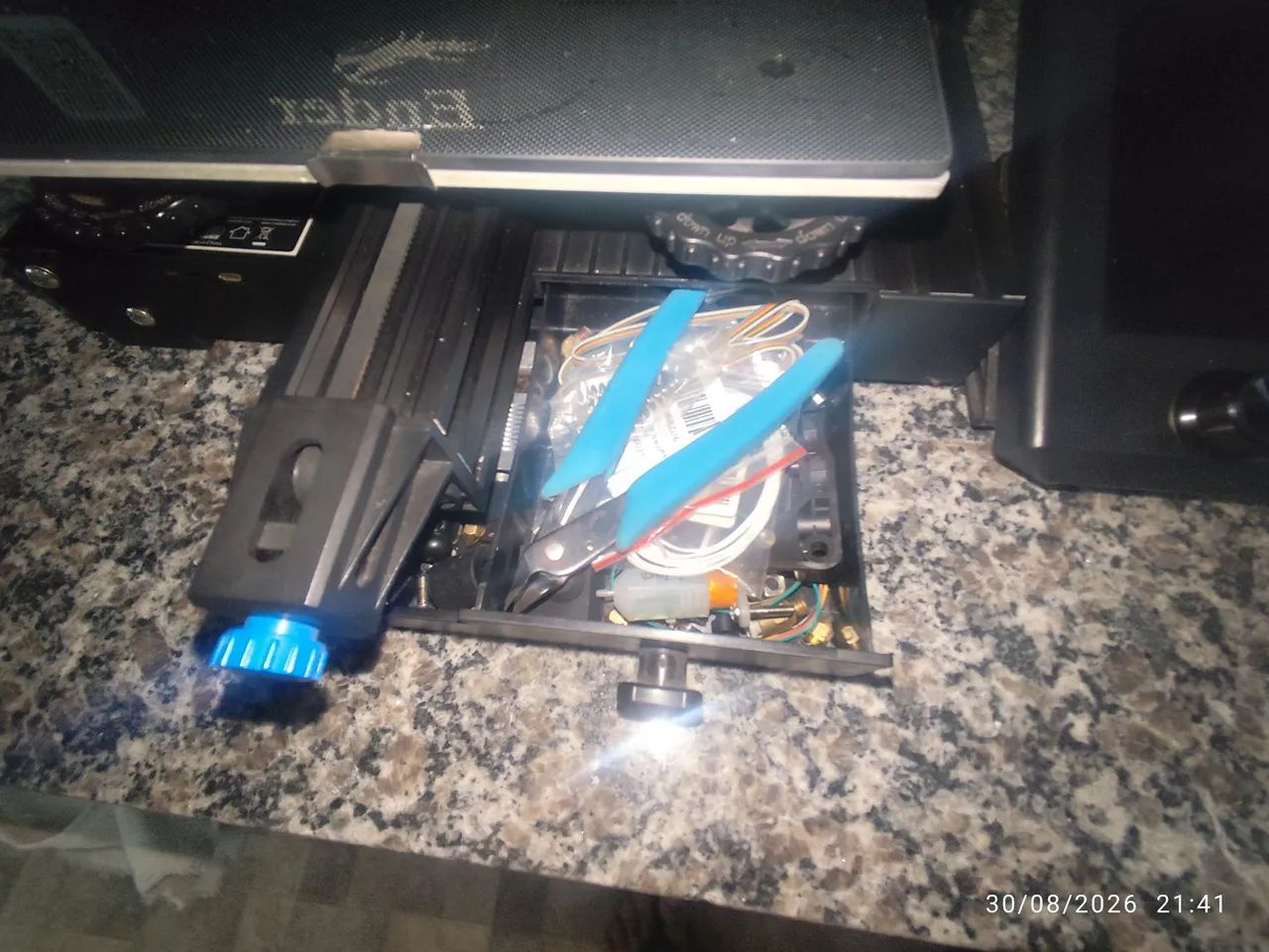 Impressora 3D creality ender 3 v2 - Foto 4