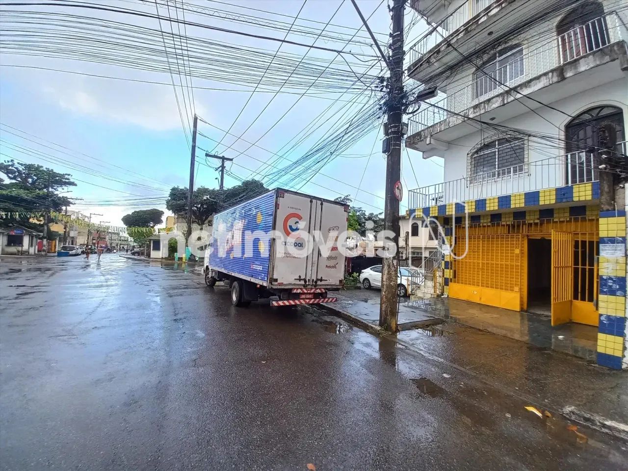 Loja com Área Total de Aproximadamente 160 m²; para Aluguel na Cidade Nova