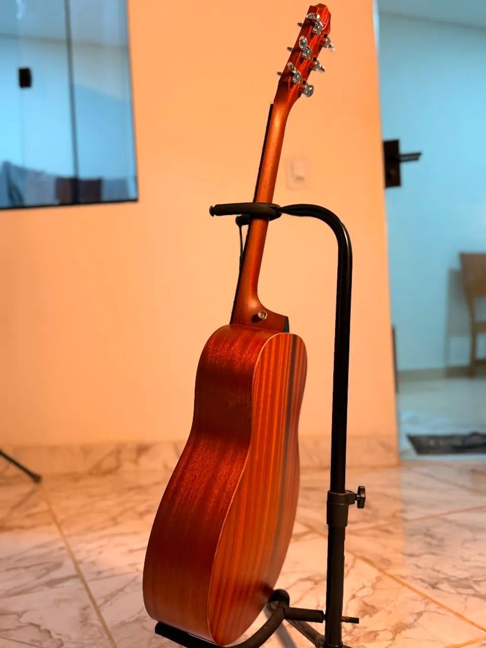 VENDO VIOLÃO TAYLOR SG MINI  - Foto 5