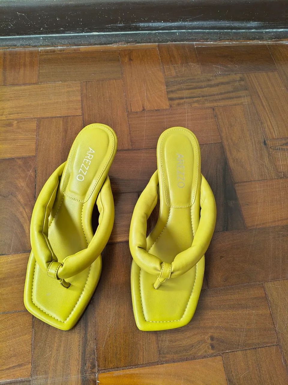 Tamanco Arezzo Verde Flip Flop - Foto 5