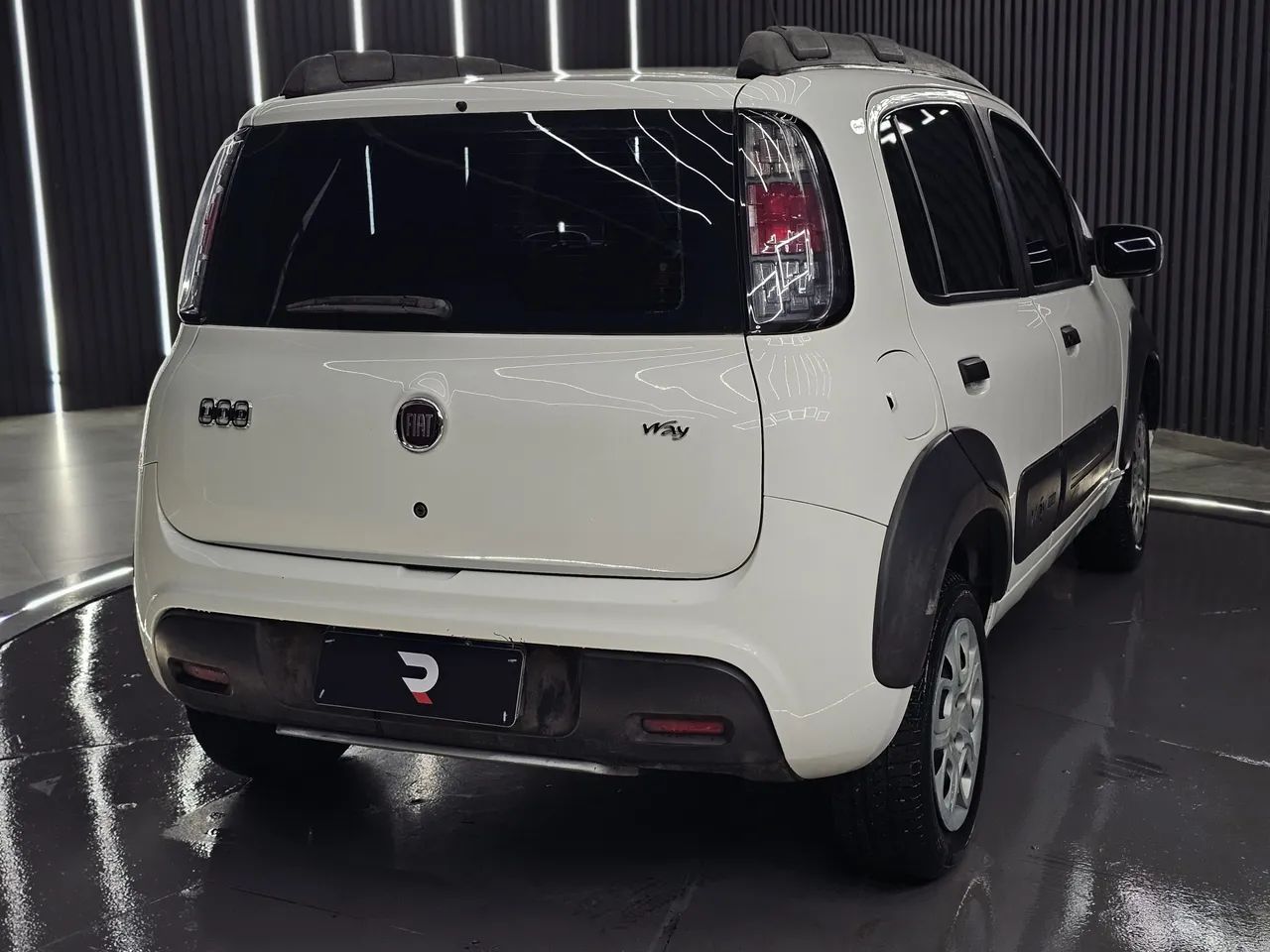 Fiat Uno WAY 1.0 Flex 6V 5P 2017 - Foto 4