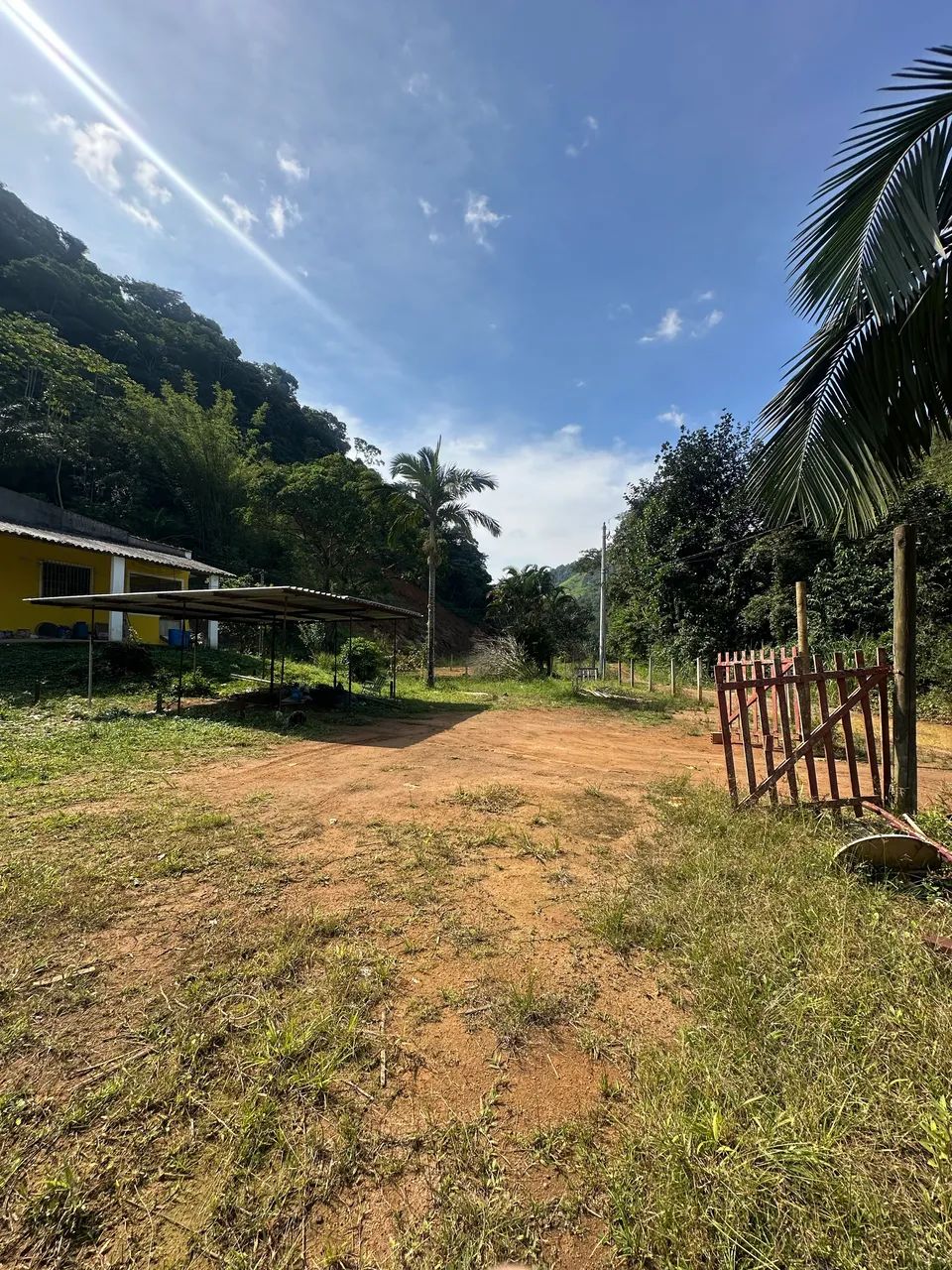 VENDO CHÁCARA EM XÉREM C/MINA D?ÁGUA E PISCINA