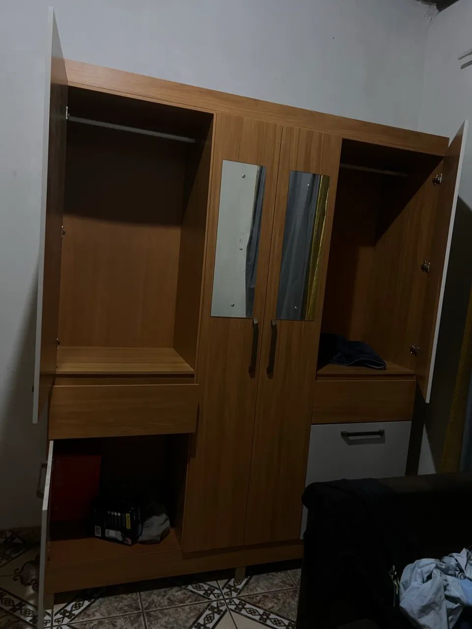 Guarda roupas - Foto 4