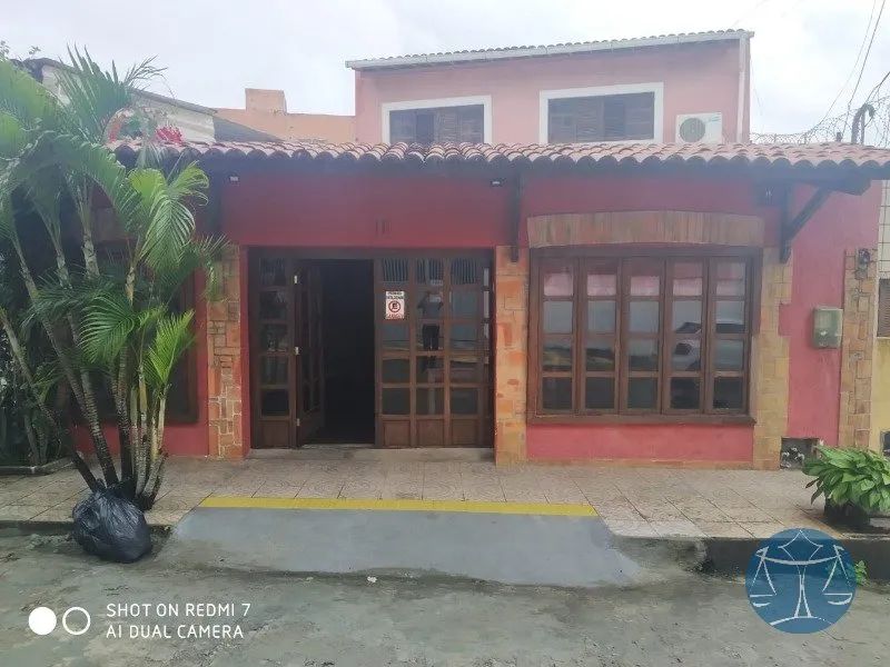 CASA PARA FINS COMERCIAIS OU RESIDENCIAL