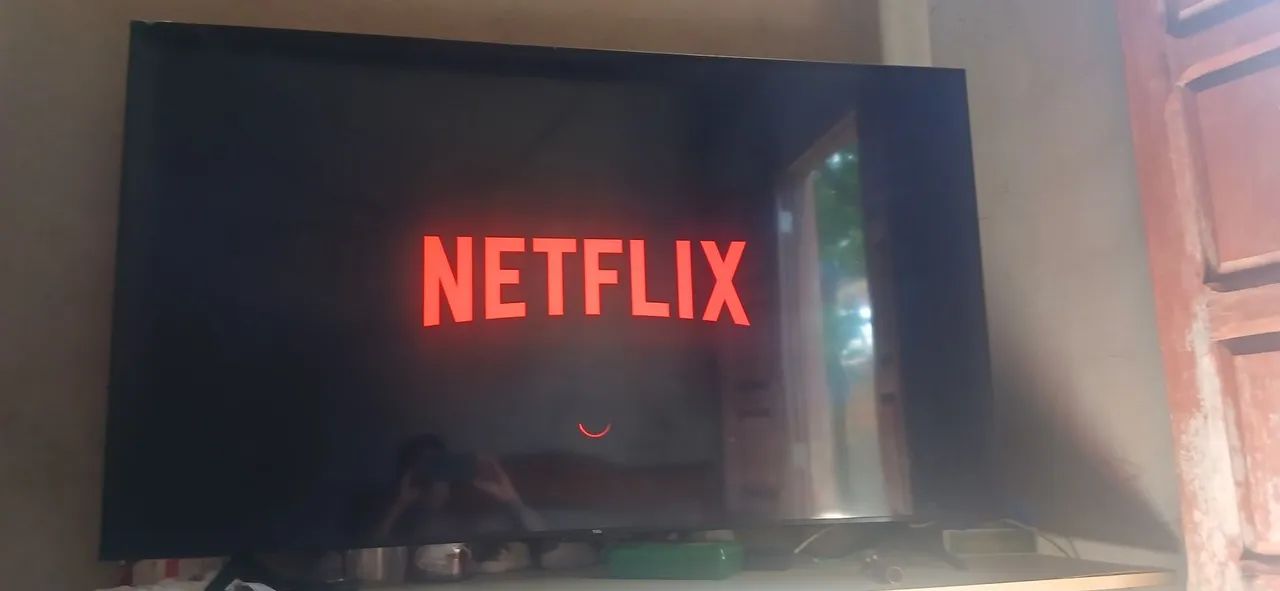 Vendo TV tcl smarth Android 65 polegadas 4k