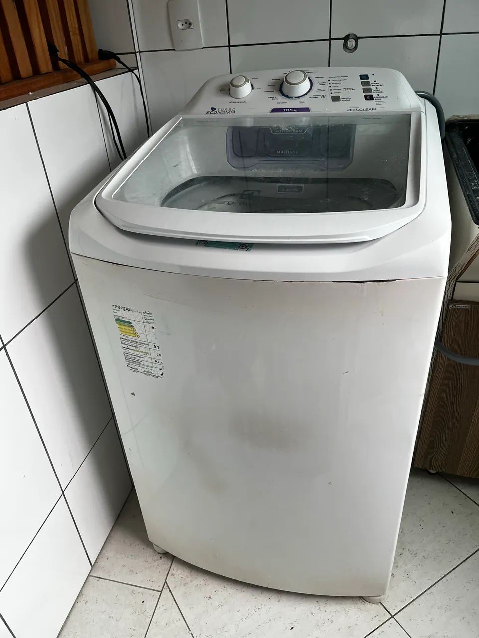 DOAÇÃO - Máquina de lavar funcionando