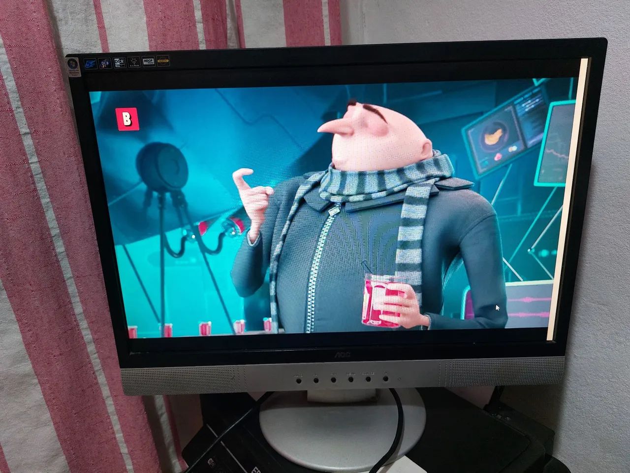Monitor 22 AOC  - Foto 3