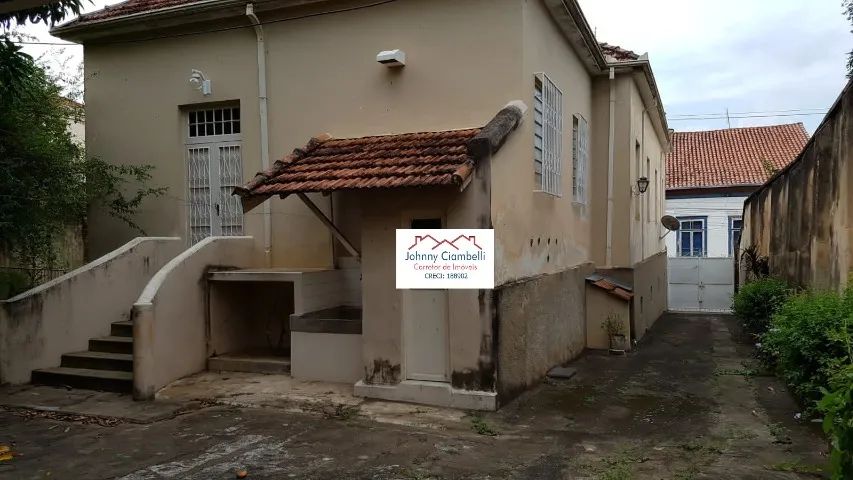 Casarão antigo no centro - 658m² de área - (Amparo - SP) - Foto 3