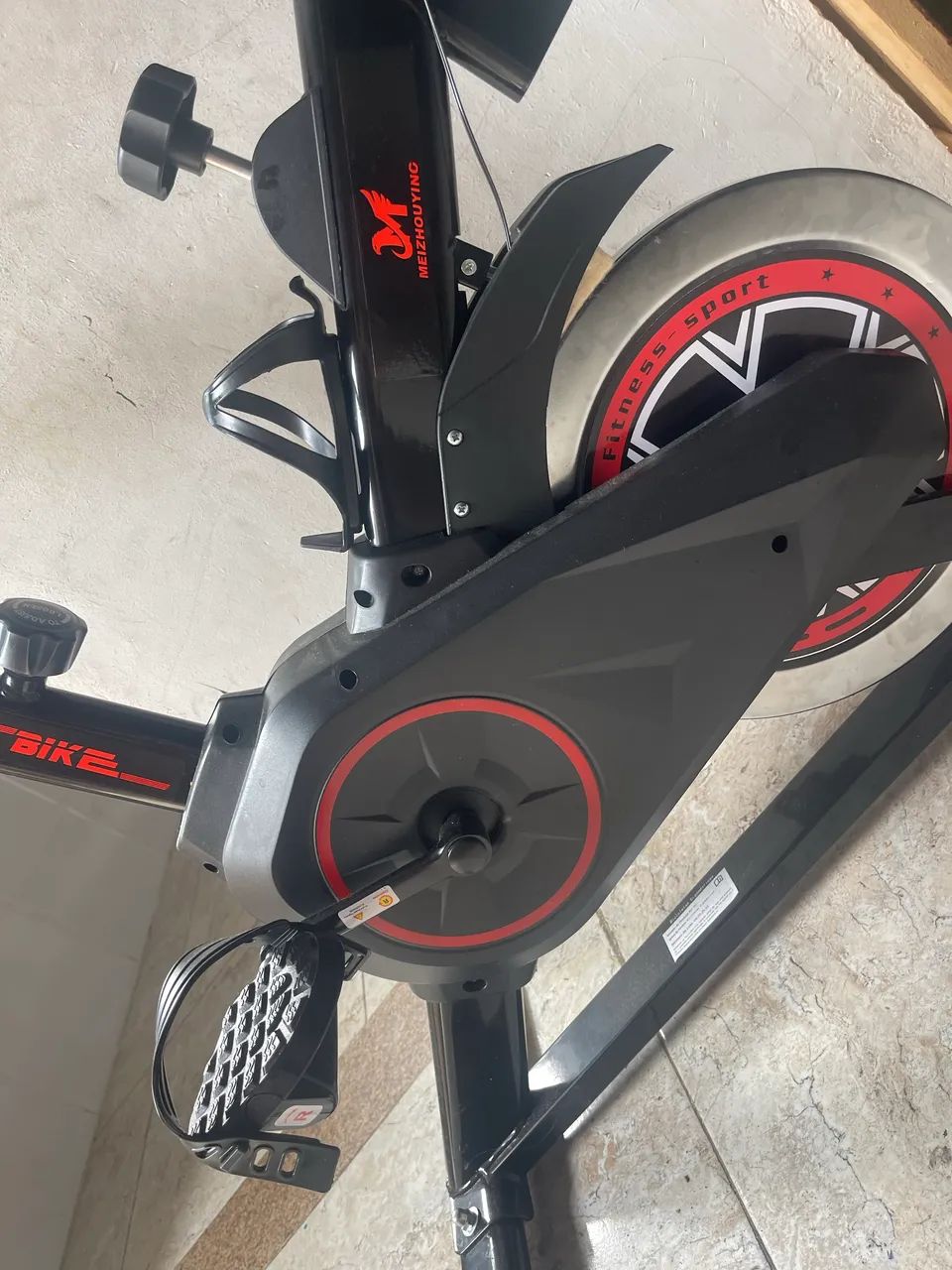 Vendo bicicleta ergométrica nova zerada nunca usada - Foto 2