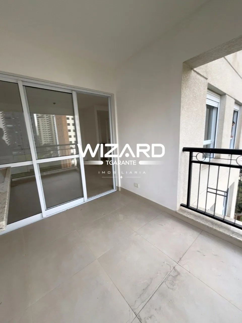 Apartamento com 58m² e 2 vagas - Foto 2