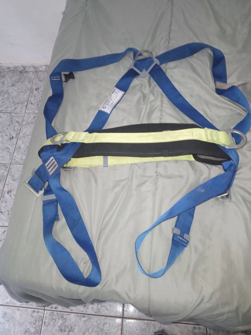 Vendo Cinto tipo Paraquedista com Talabarte Duplo  - Foto 2
