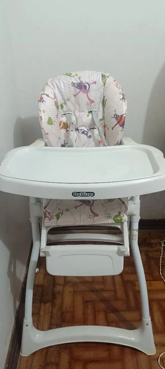 Cadeirão de alimentação 