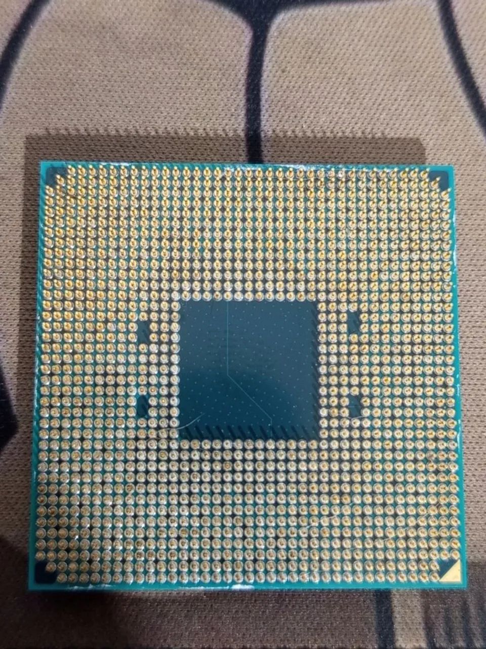 Ryzen 5 PRO 3400g - Foto 3