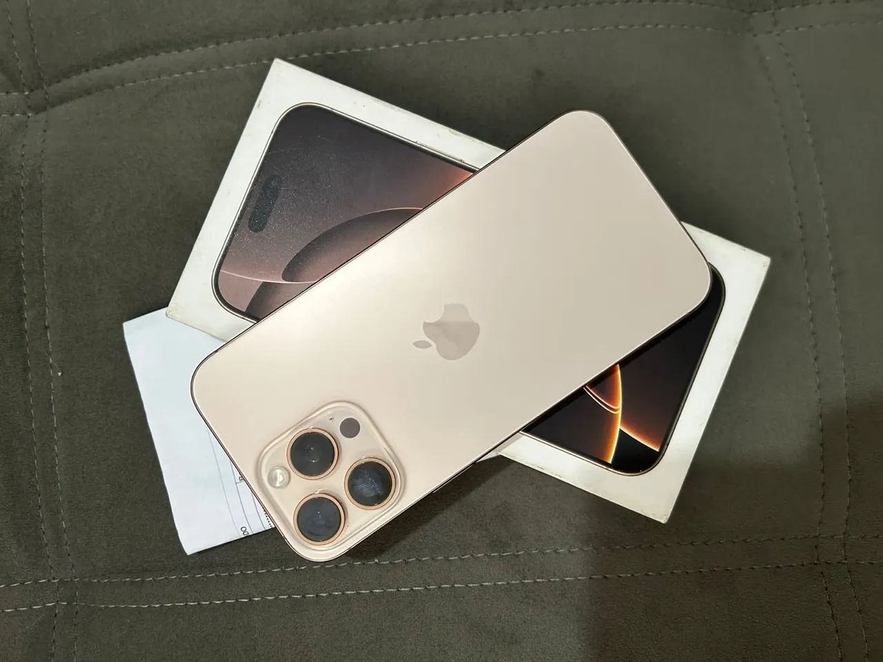 IPhone 16 Pro Max - Foto 4