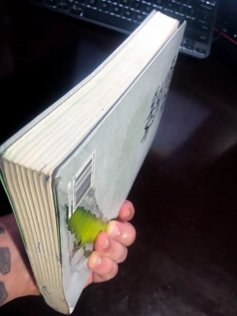 Livro Batman A Piada Mortal - Foto 3