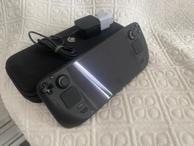 Steam Deck LCD 1TB - Consoles de Vídeo Game - Santo Agostinho
