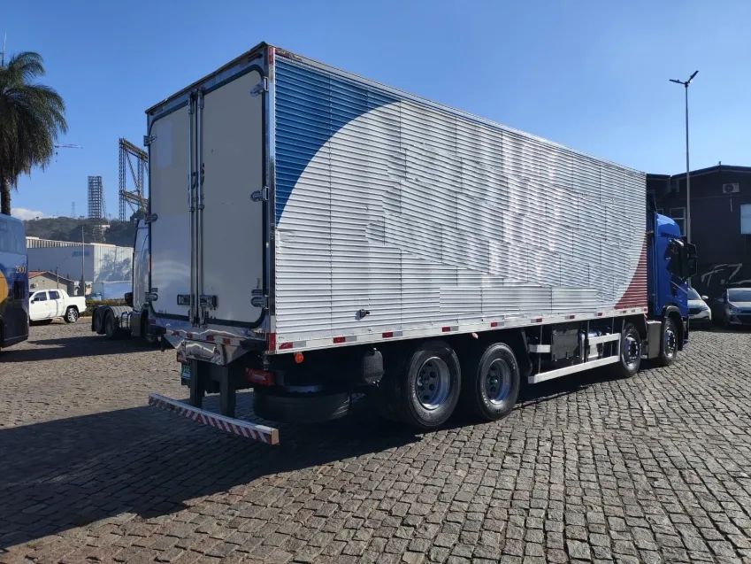 SCANIA P320 B8X2. - Foto 5
