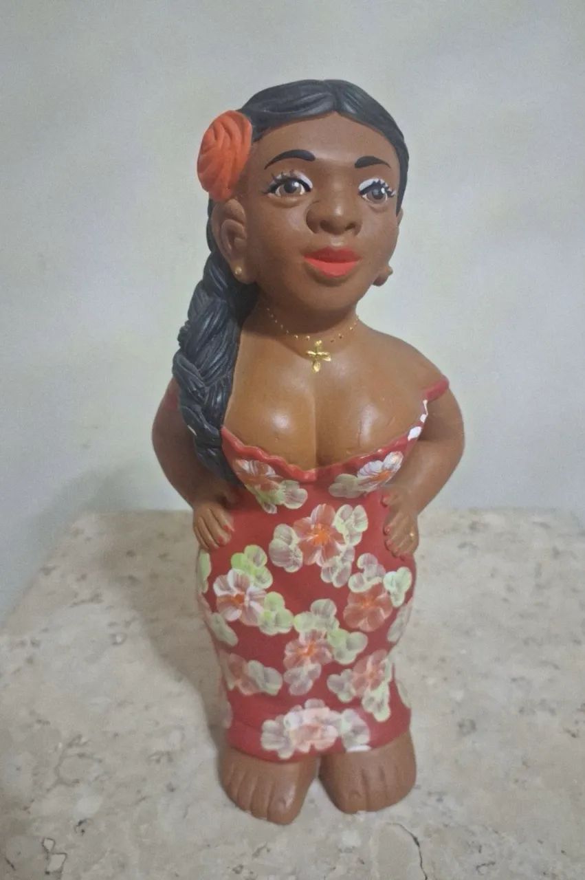 BONECA ANTIGA NAMORADEIRA PINTADA Á MÃO 