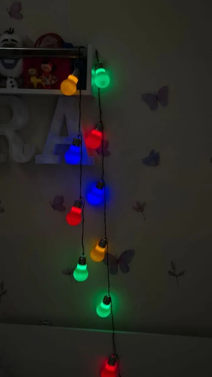 Cordão de luz em Led coloridas, 2 metros e meio NOVO - Foto 3