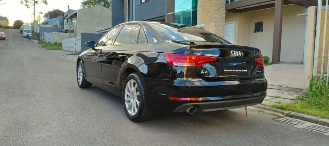 Audi A4 Attraction 2.0 TFSI 190cv S Tronic 2018
