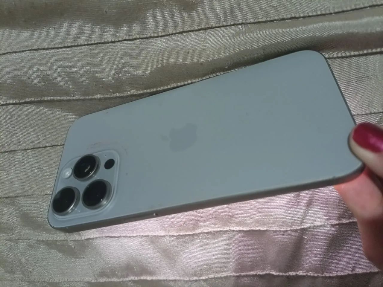 Celular iphone pro Max 15 256 gb perfeito - Foto 3