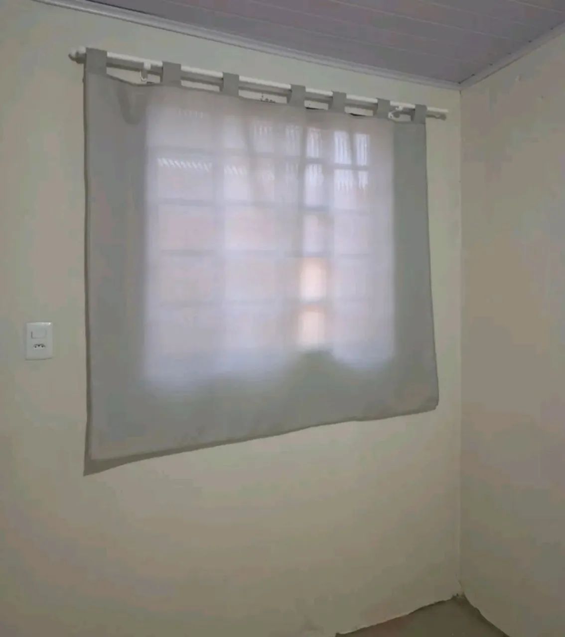 Kitnet incluso água, luz e internet - Foto 3