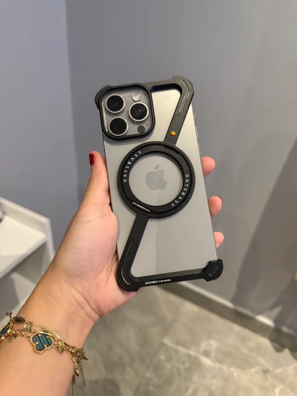 Capa iPhone 16 pro max 