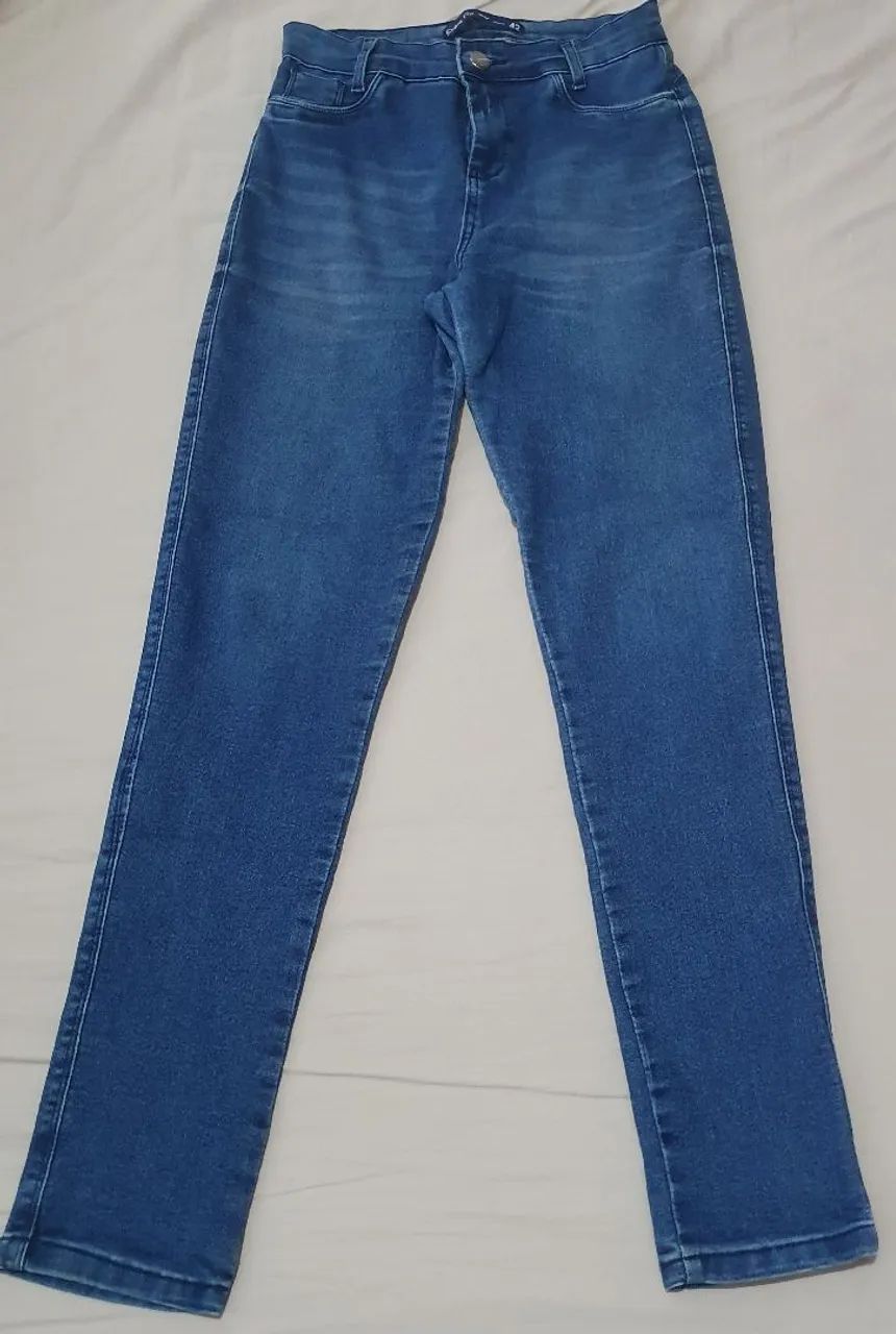 Vendo calça jeans 