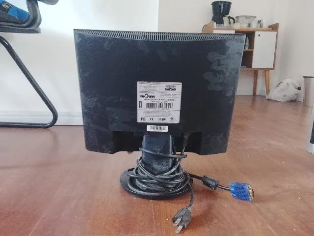 monitores com problema para retirada de peça. - Foto 2