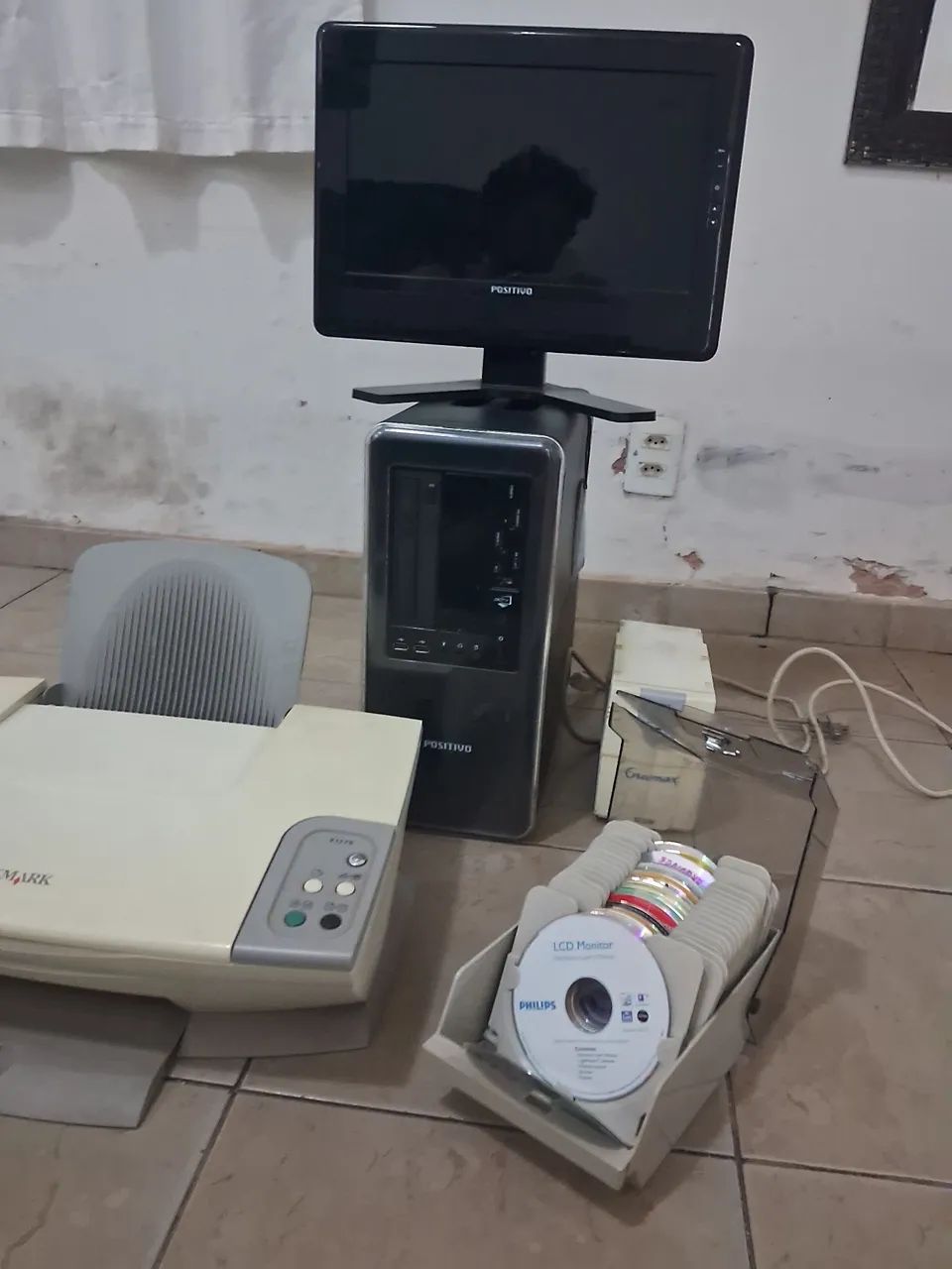 ?Computador PC Positivo Intel Celeron - Ideal para Tarefas Básicas / Escritório vai com im - Foto 2