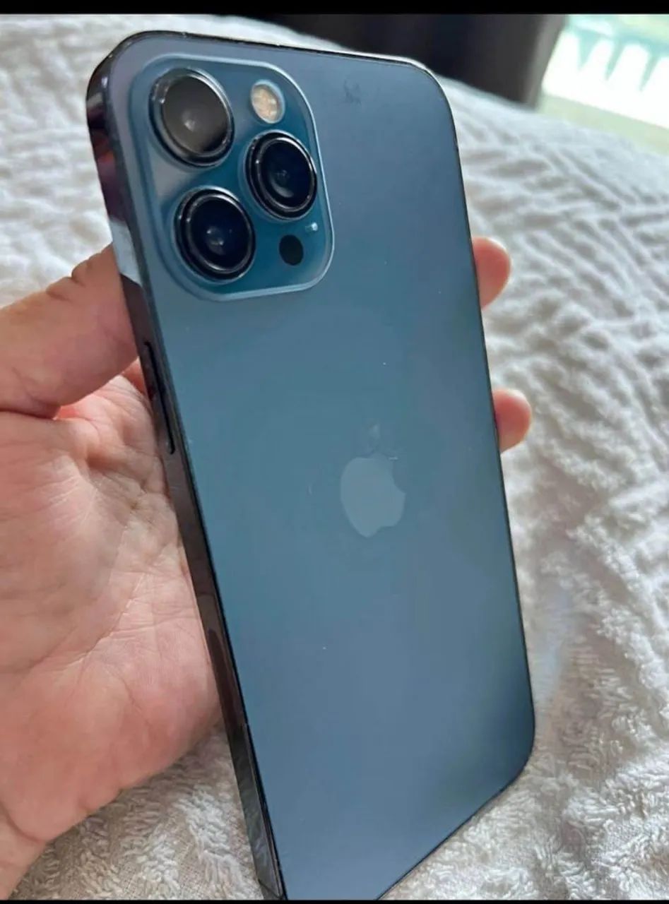 iphone 12 pro max - Celulares e Smartphones - Alvorada, Manaus