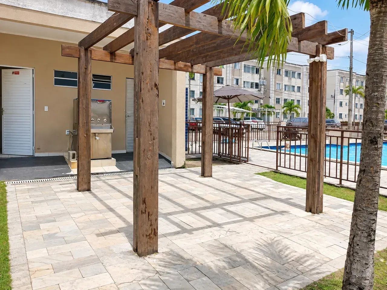 VENDO ÓTIMO APARTAMENTO NO ERNANI SÁTIRO - Foto 2