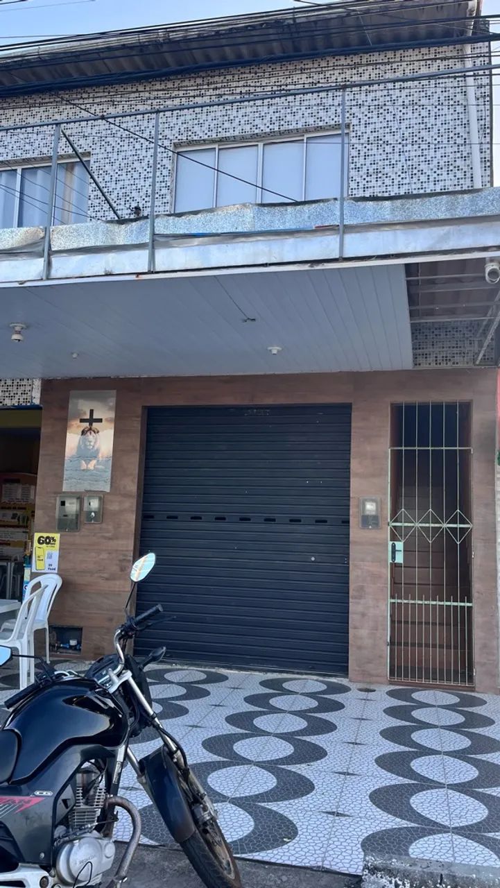 Alugo ponto pequeno com a casa em cima 