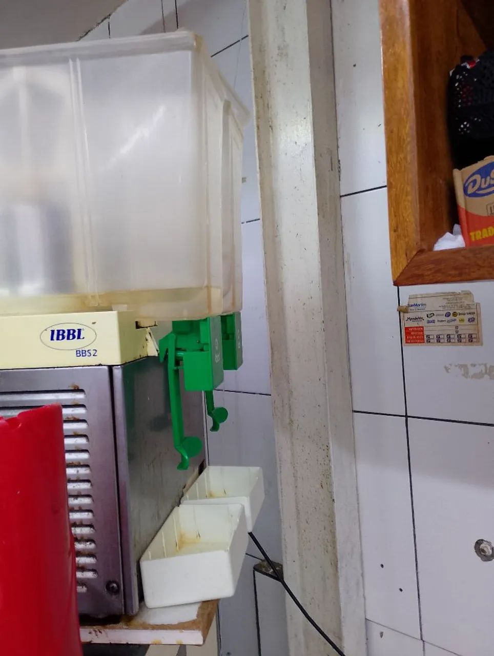 Vendo essa máquina de suco - Foto 2