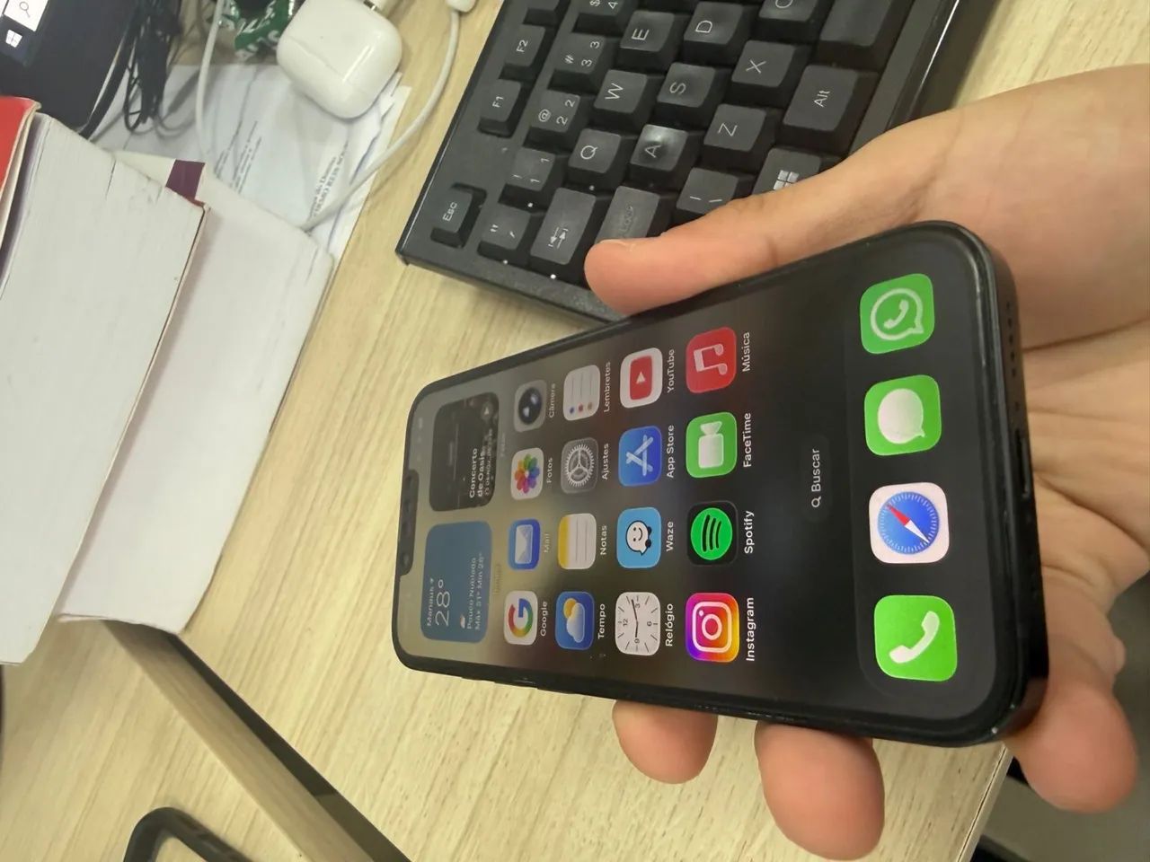 iPhone 16E - 256GB PRETO - Foto 2