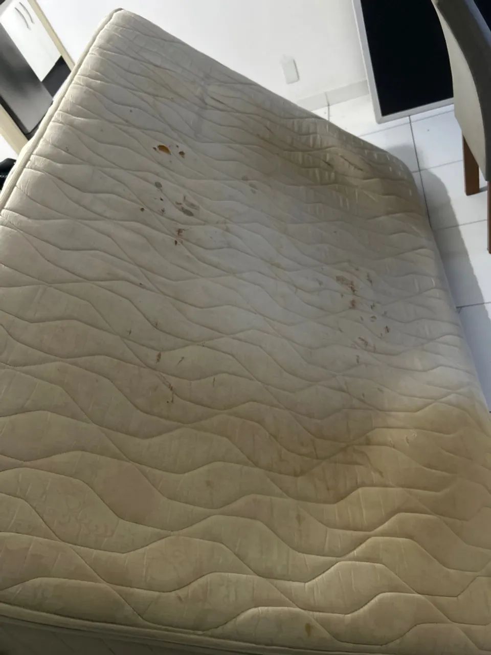 cama box usada + coxão usado 